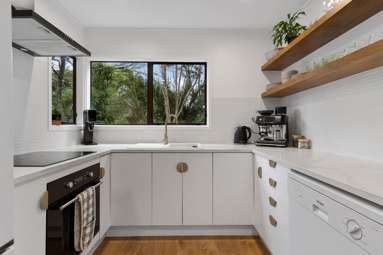 1/30 Kauri Road_1