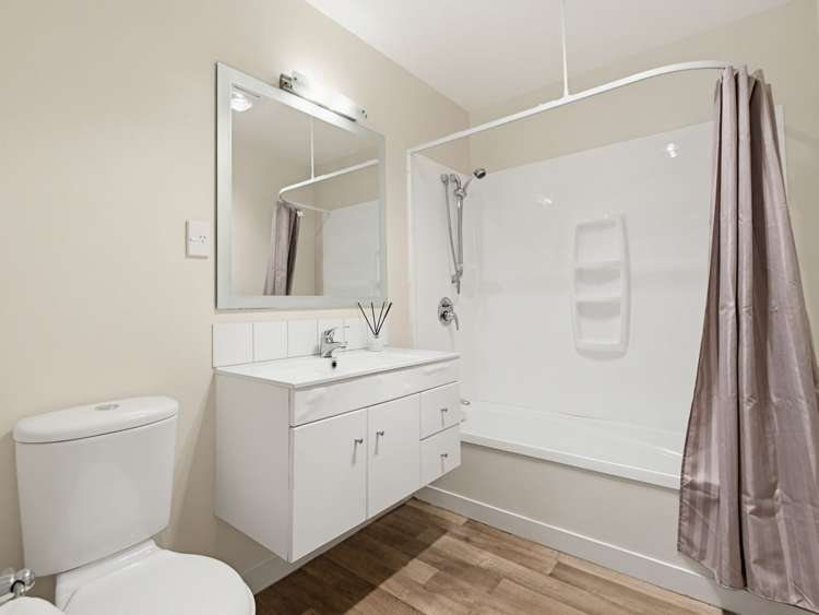 3b Phillip Street Victoria_16