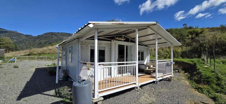 884 Queen Charlotte Drive Linkwater_15
