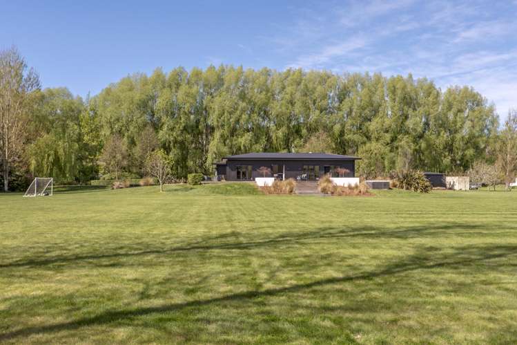 106 Holmes Road Tai Tapu_38