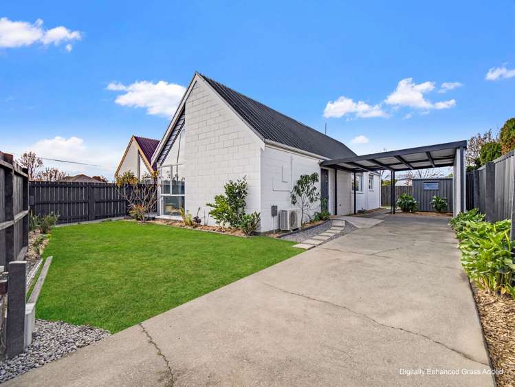 46 Delaware Crescent Russley_25