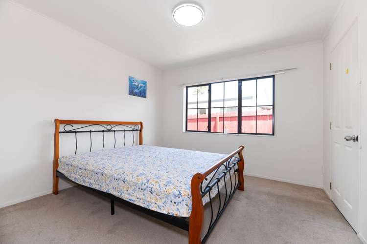 10 Midvale Place Pakuranga Heights_14