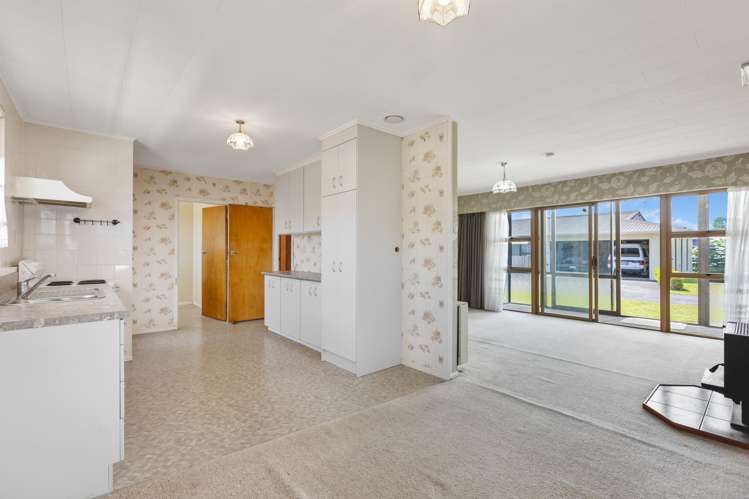 10 Kauri Street Inglewood_11