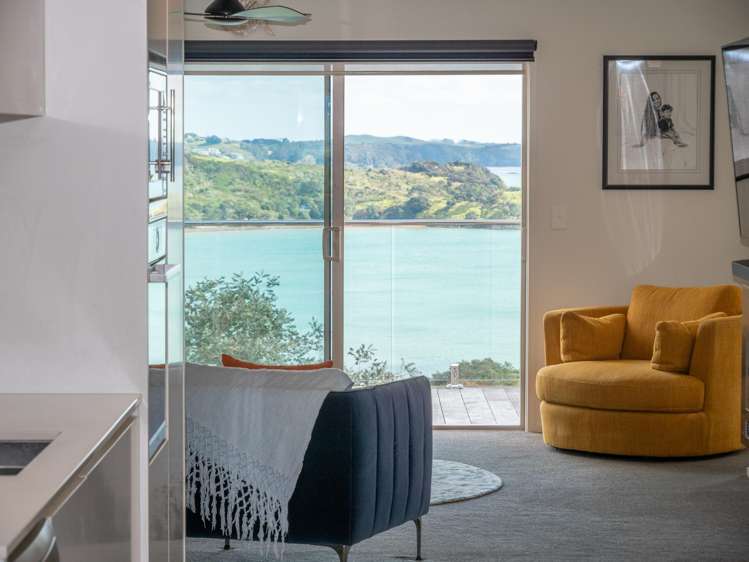 16 Rangikapiti Road Coopers Beach_8