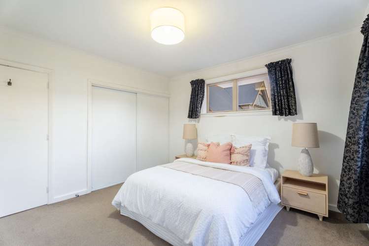 666 Avonside Drive Avonside_10