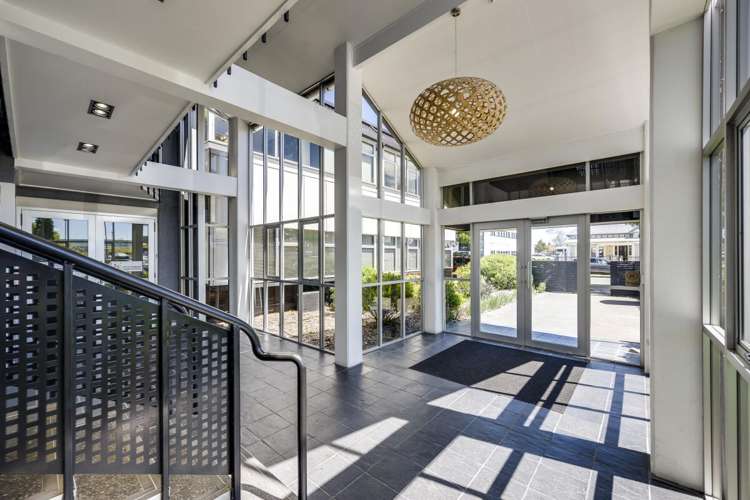 507 Eastbourne Street West Hastings Central_4