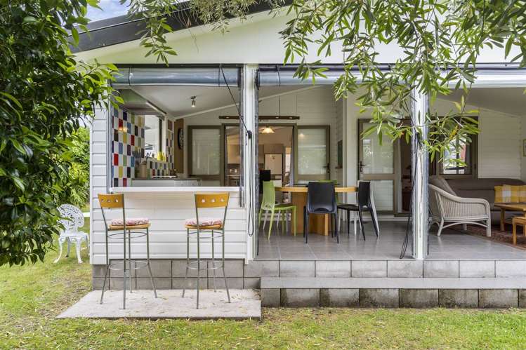 218 Patuwai Drive Whangamata_19