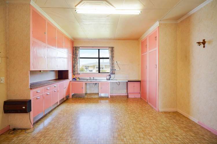 669 Tweed Street Newfield_6