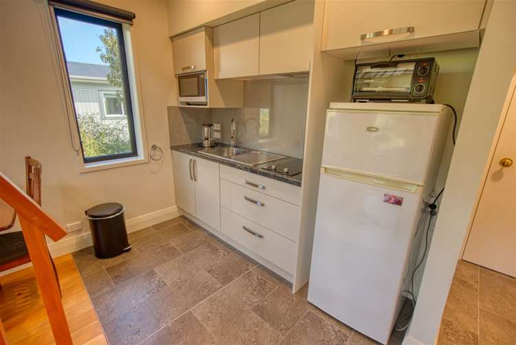 90 The Strand Okarito_24