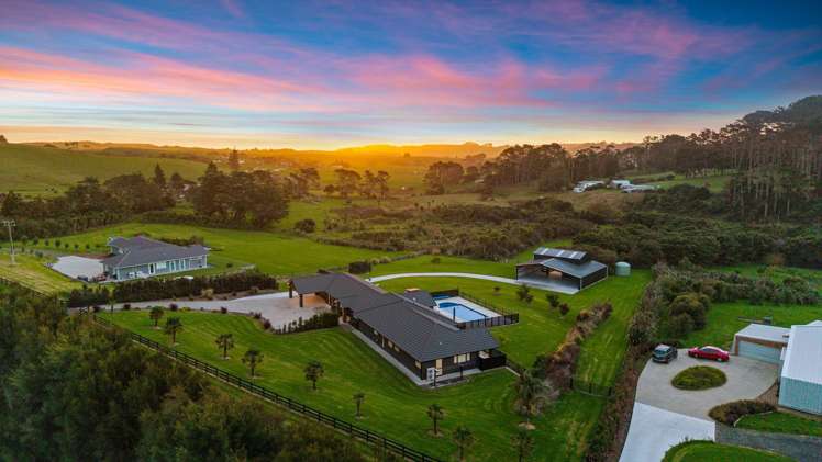 121 Valley Road Waimauku_2