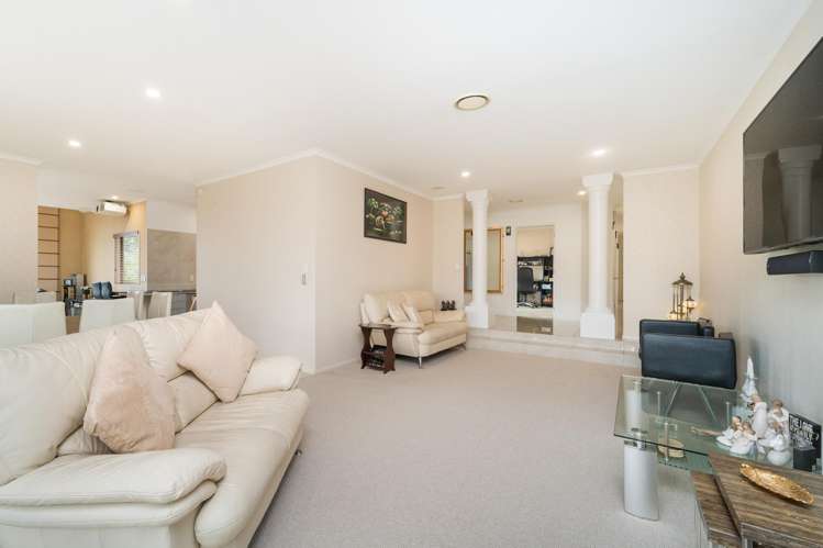 54 Cashmere Drive Fitzherbert_18