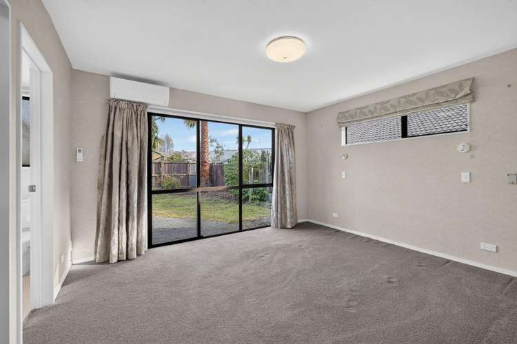8 Ronald George Place Parklands_8