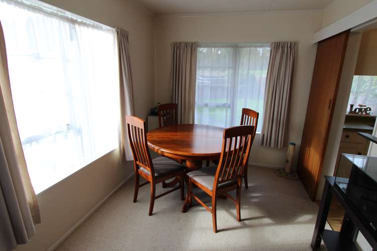 27 George Street Pahiatua_5