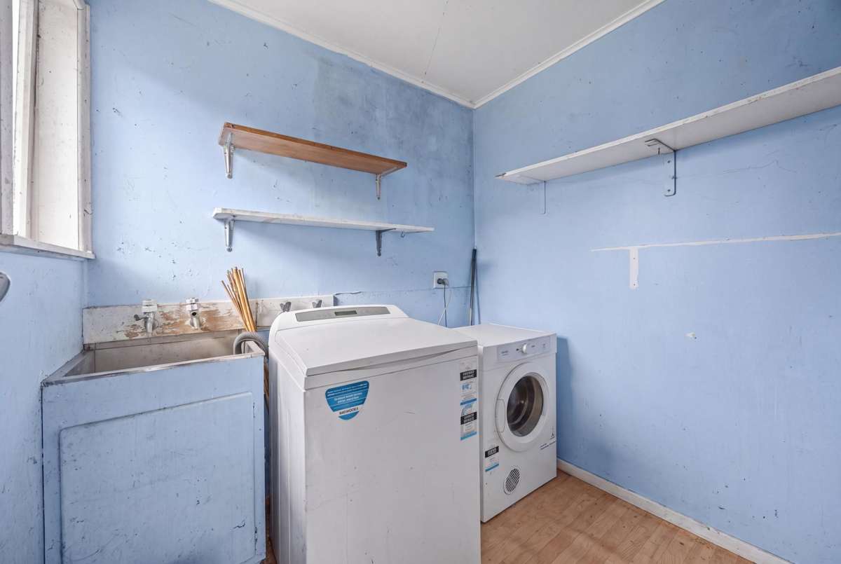 36 Lowtherhurst Road_4