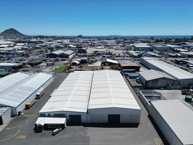 Prime Warehouse in Central Mount Maunganui