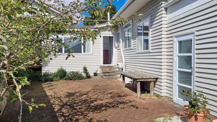 22a Lewis Road Lynmore_18