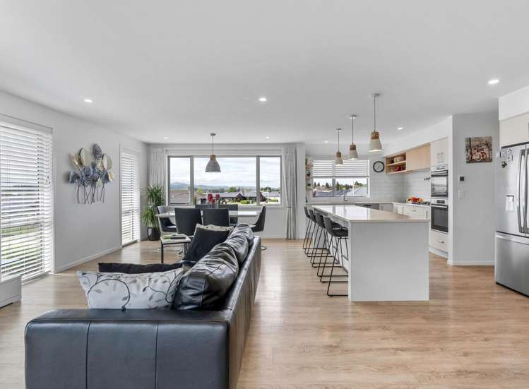 16 Oak Ridge Drive Te Awamutu_1