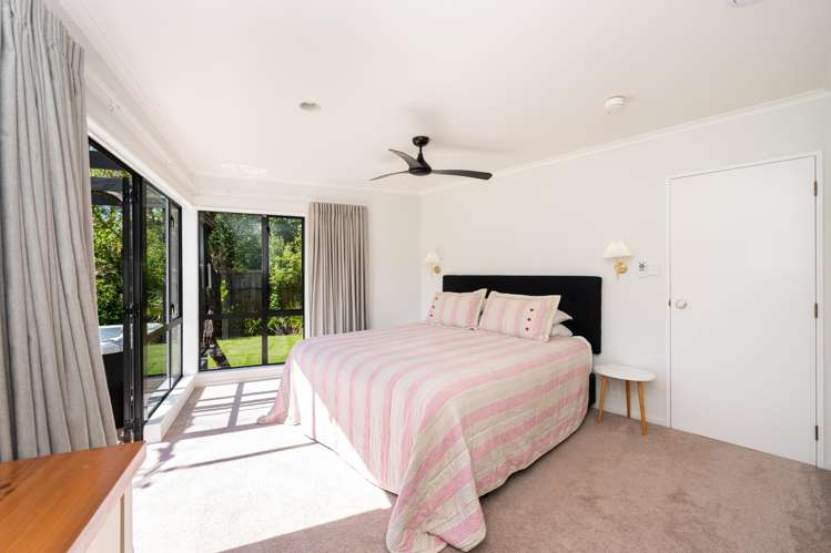 8 Bishops Close Greenmeadows_14