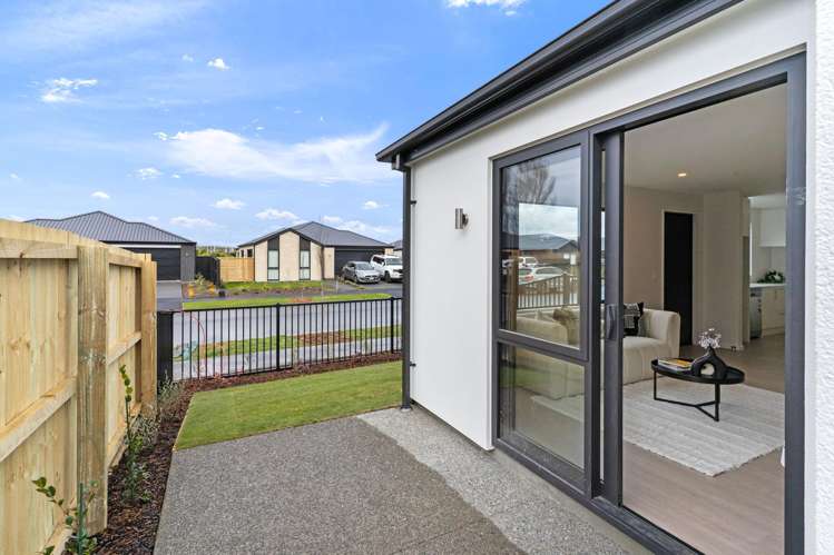 49 Bill Hammond Drive Belfast_18