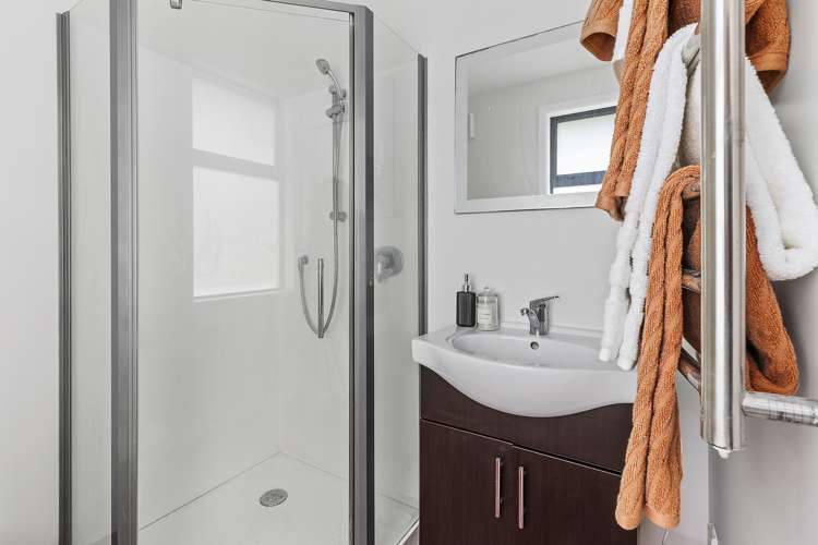 99 Parkvale Road Karori_16