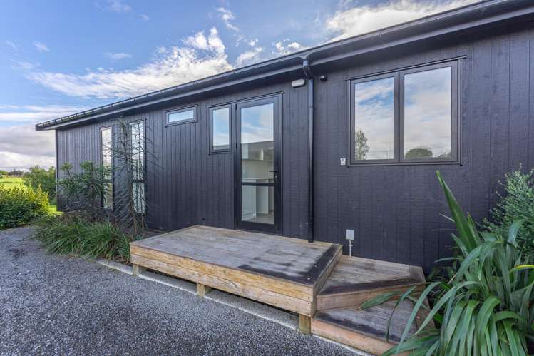 128 Rangiuru Road Otaki Beach_25
