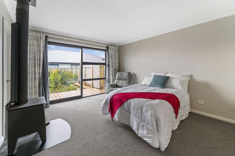 4 Thomas Way Brightwater_17