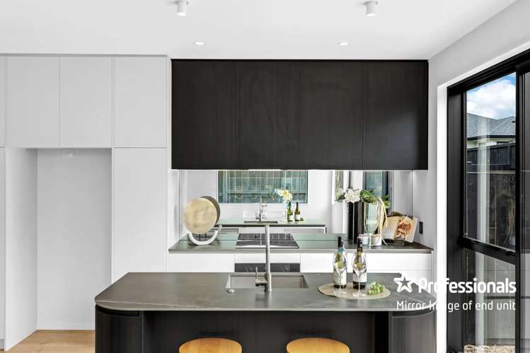 23 Te Taruna Drive_3