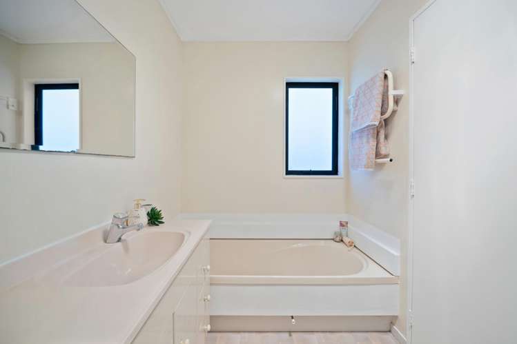 102 Montgomery Avenue Karori_10