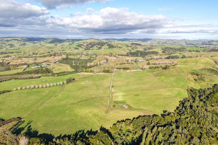 4127 Kaipara Coast Highway Wellsford_5