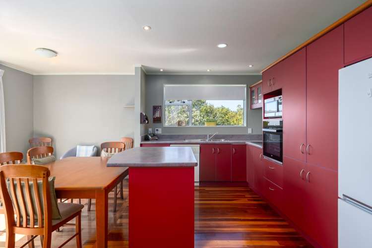 2 Windermeer Grove Churton Park_3