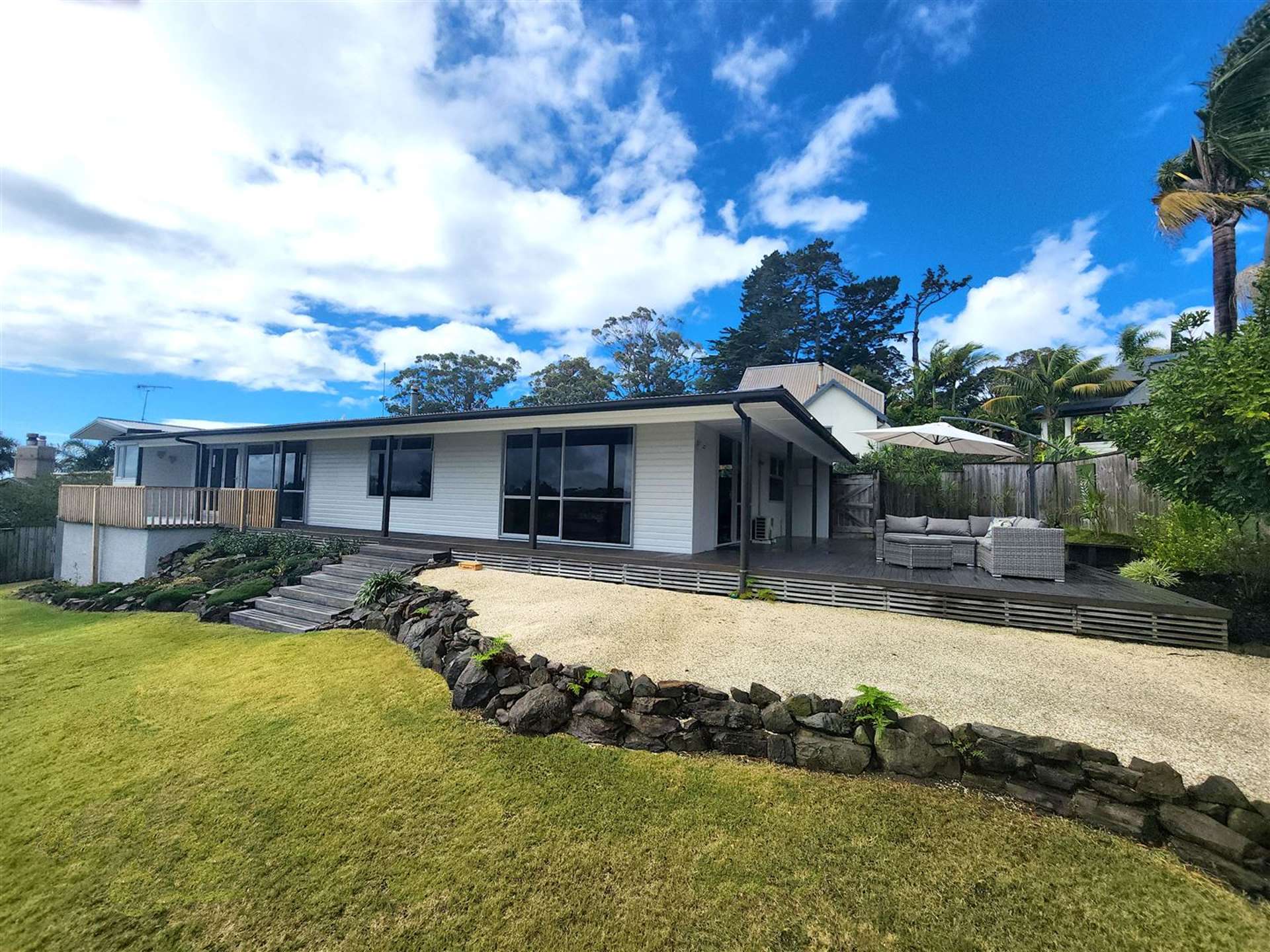 12 Tawhana Crescent Red Beach_0