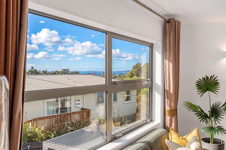 17 Limmer Place Browns Bay_11