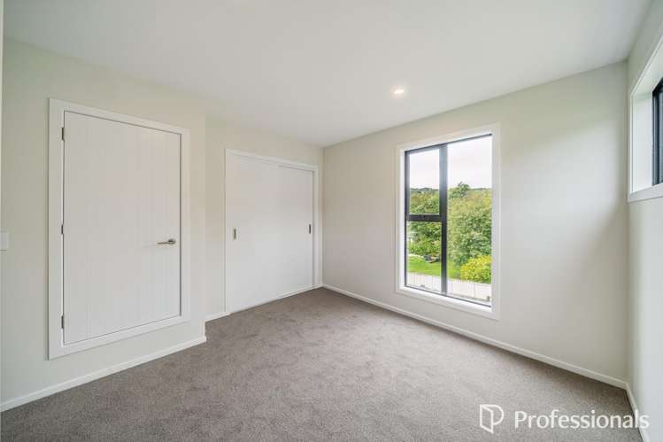 31 Wainuiomata Road Wainuiomata_10