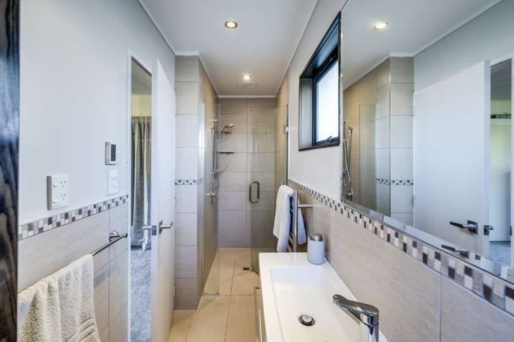 65 Trent Street Taradale_19