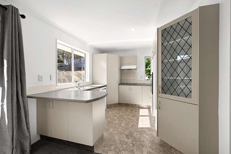 11 Chancery Close Hamilton East_5