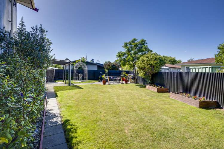 17 Lichfield Crescent Tamatea_18