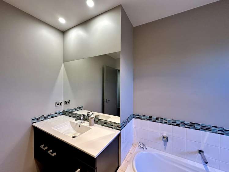 12 Elmwood Grove Tinwald_14