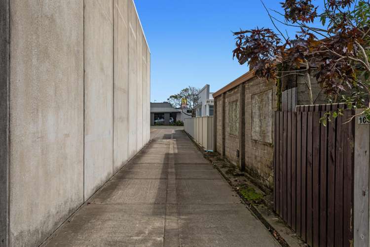 1-6/163A Commerce Street Whakatane_17