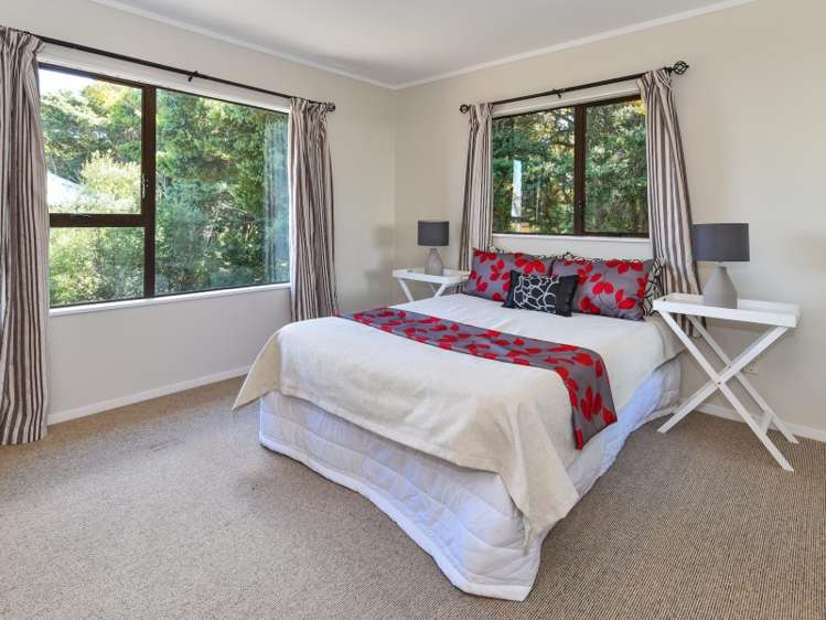 14 Deodar Place Totara Heights_11
