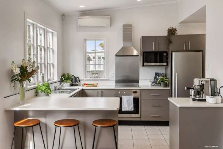 35 Wairau Avenue Avondale_11