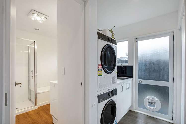 2/31 Barrie Street Addington_11