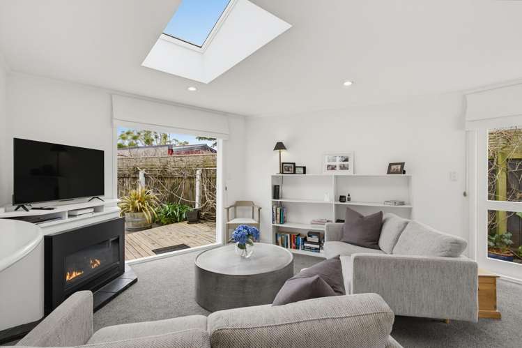 11 Chudleigh Grove Churton Park_13