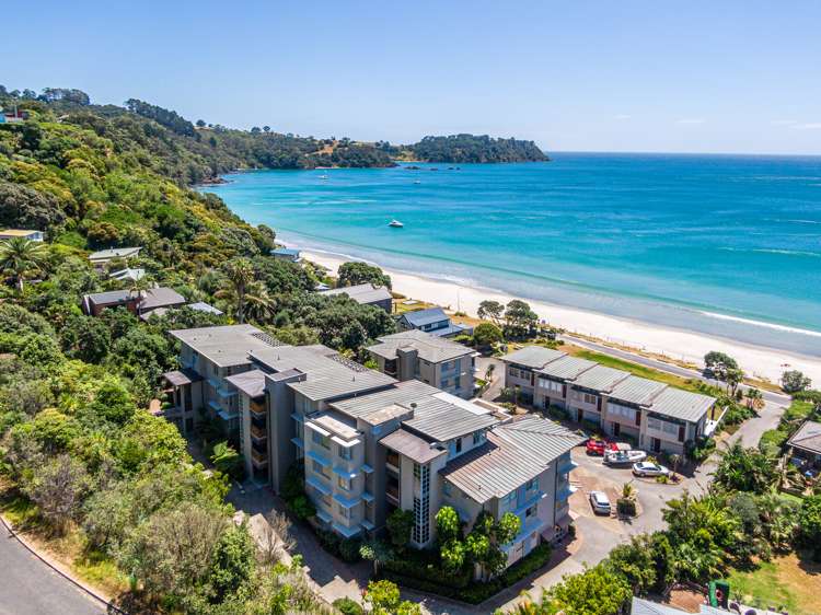 20/141 The Strand Onetangi_16