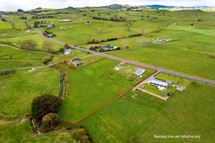 1724 Miranda Road Mangatangi_3