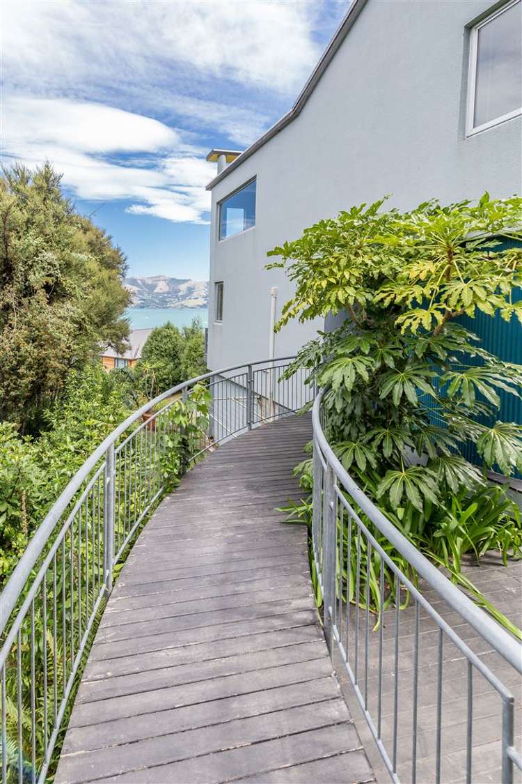 27 Settlers Hill Akaroa_7