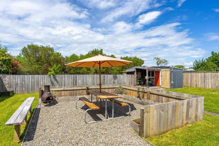 222 High Street North Carterton_15