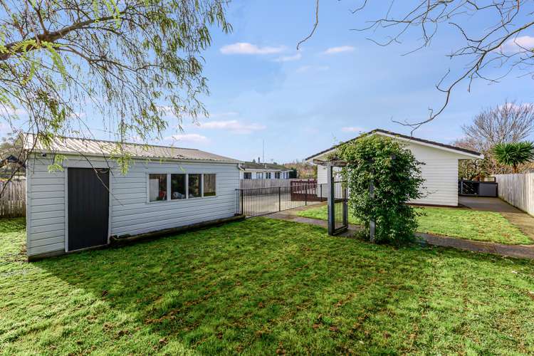 37 Balmerino Crescent Pukete_17