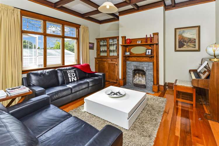 10 Hanlon Crescent Narrow Neck_4