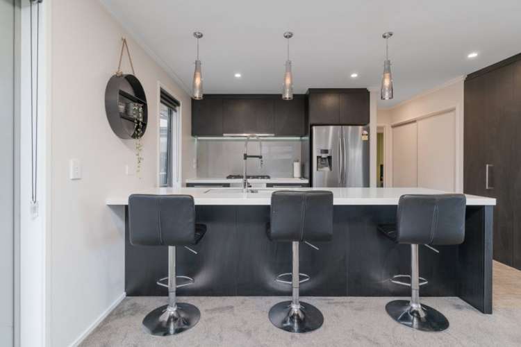 91 Sunline Avenue Lincoln_6