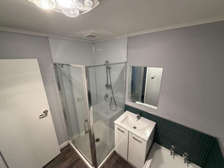 1 Iris Place 10664_5